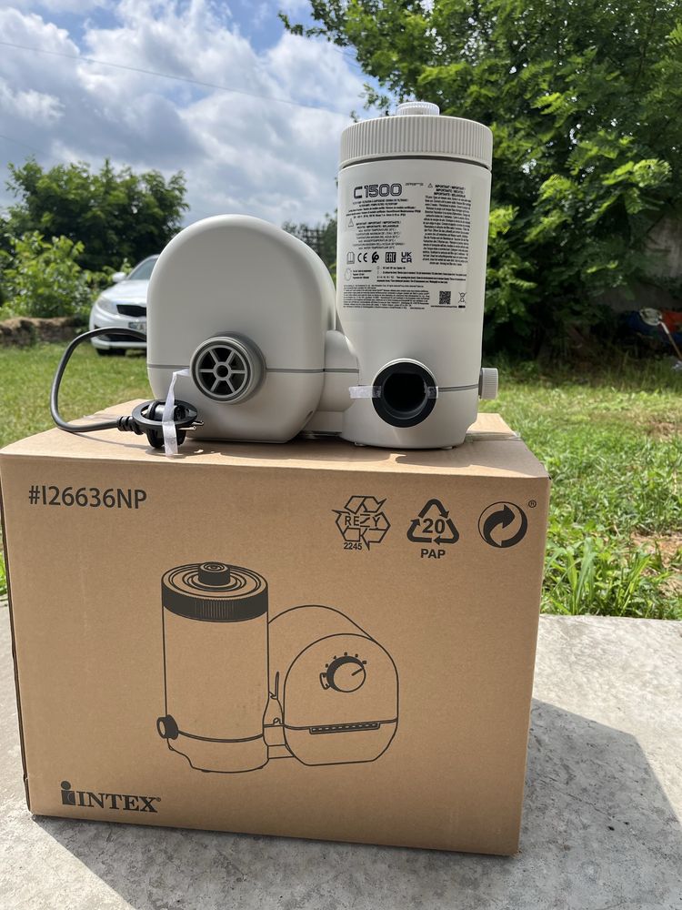 Картриджний фільтр-насос Intex 26636 (5678 л/год) C1500