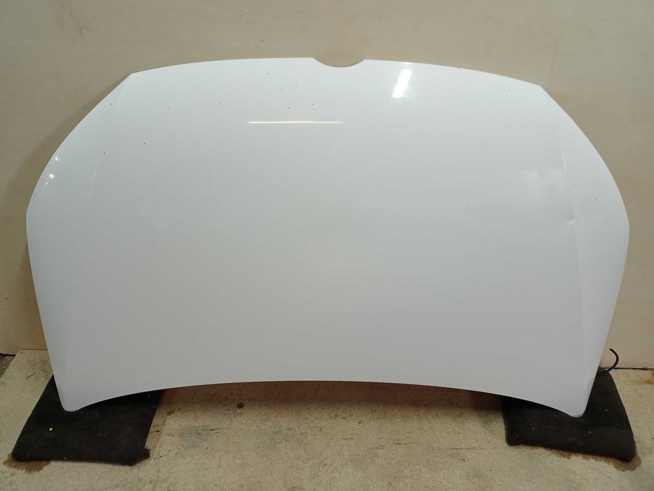 VW Caddy 3 lift 2014r. Touran maska przód przednia biała dołek