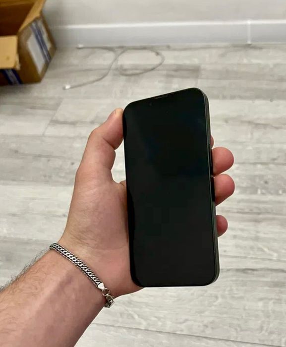 iPhone 13 128гб black
