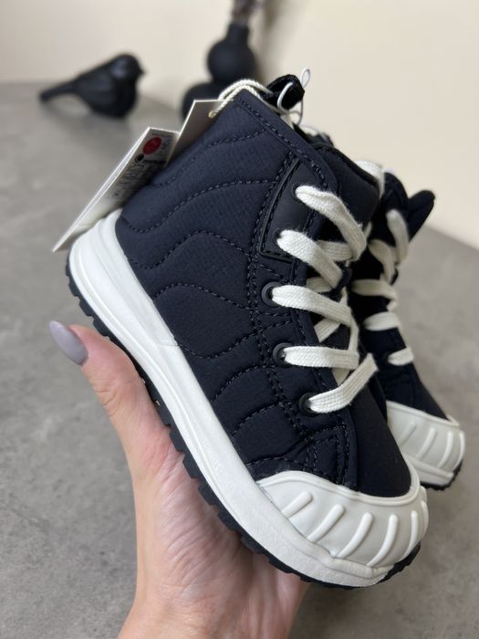 Хайтопи Zara холодна осінь 25 розмір