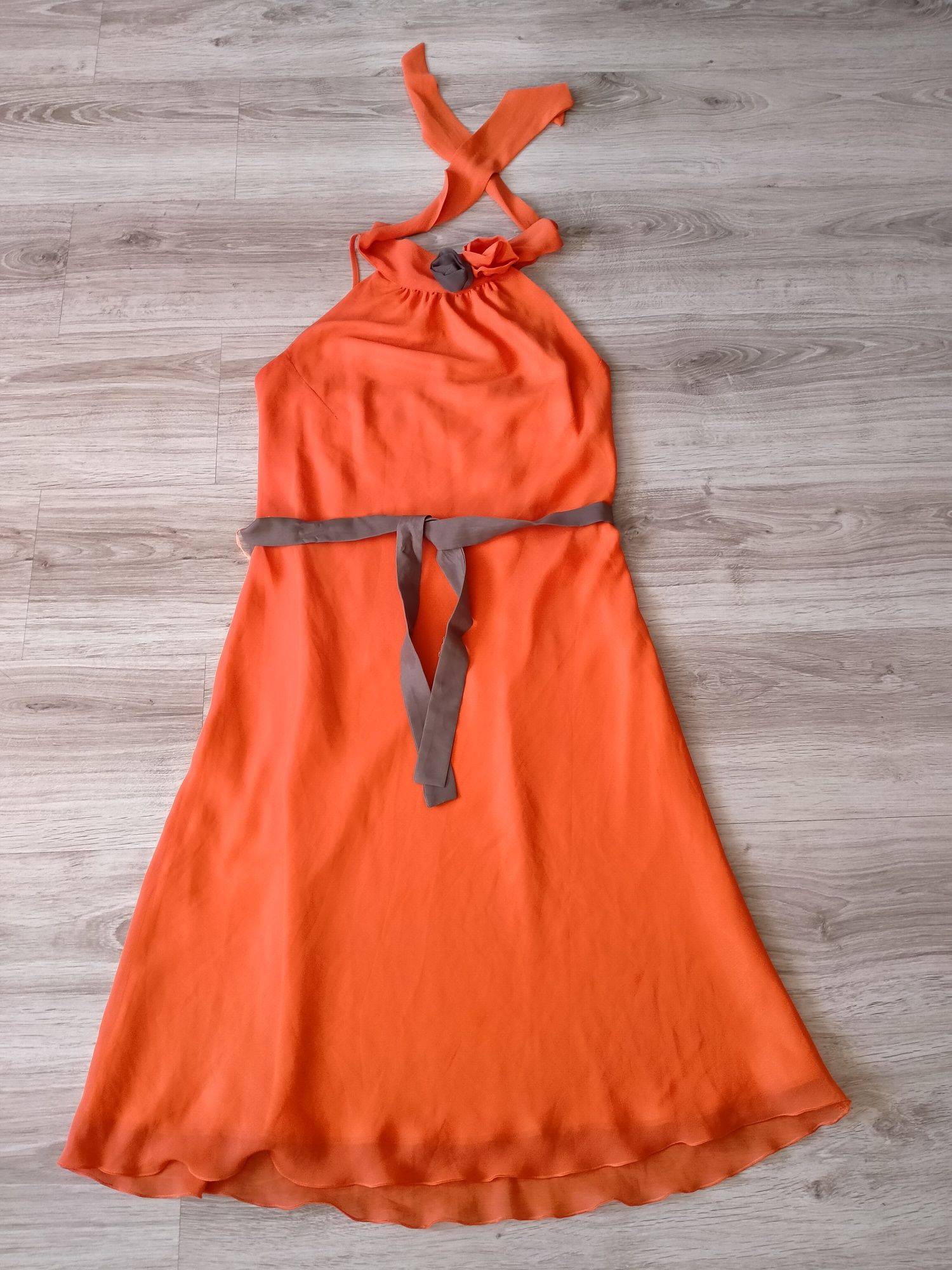 Piękna, zwiewna sukienka w kolorze pomarańczowym , rozmiar M