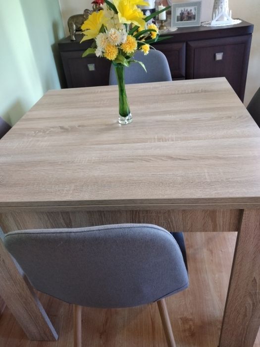 Sprzedam stół rozkładany