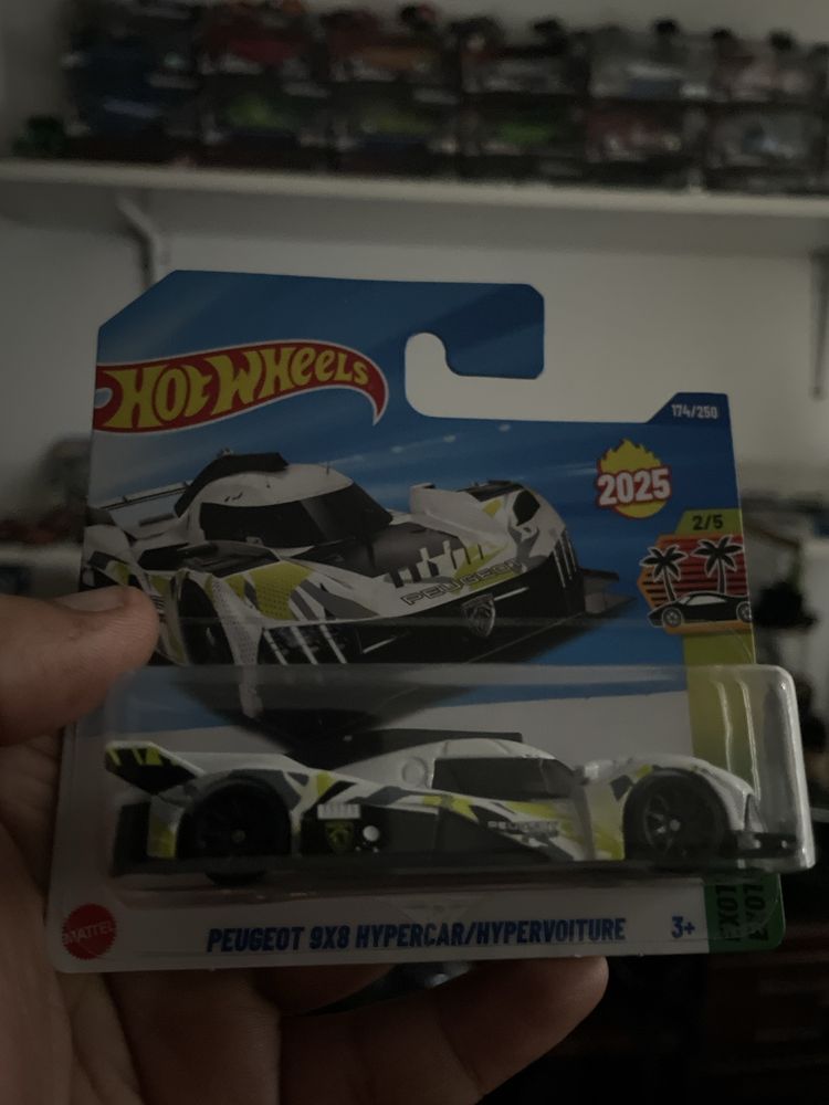 Hot wheels Pegueot hyperdrive