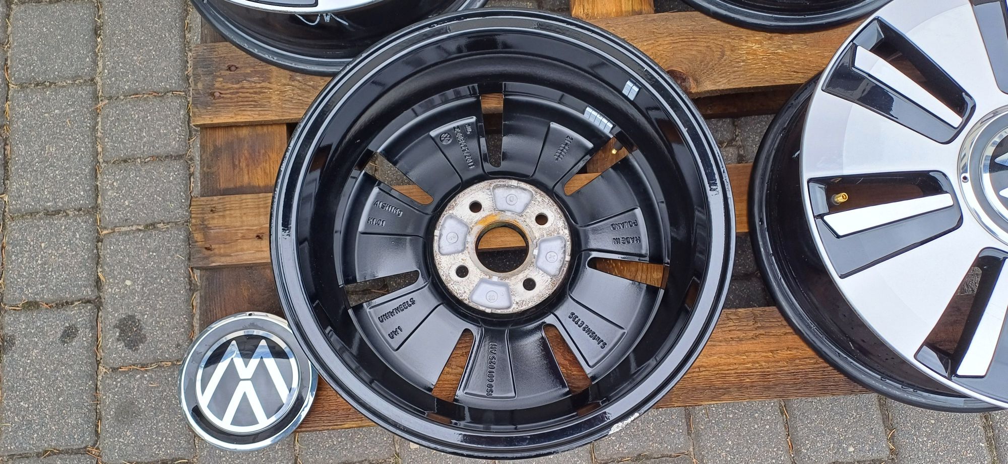 Alufelgi VW 5x15 cali , rozstaw śrub 4x100.