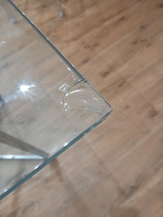 Mesa de vidro temperado e pes inox 80 x 80 x 1