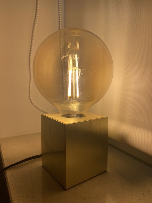 Candeiro dourado