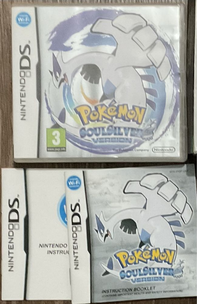 **SEM JOGOS** Caixa Pokemon SoulSilver com manuais