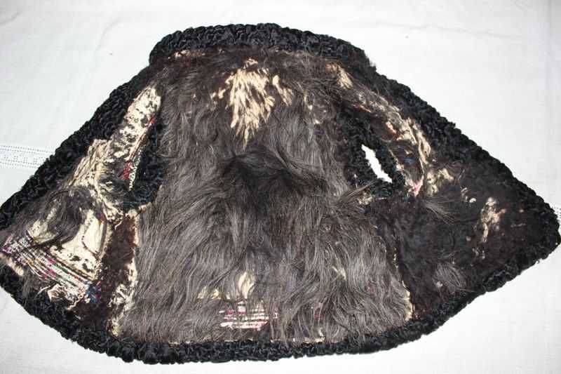 Старовинний Верховинський кептар.