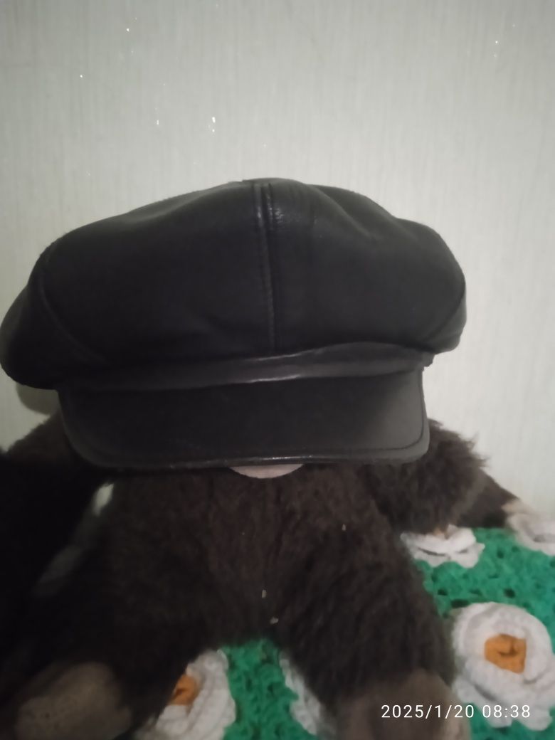 Жіночі зимові головні убори.