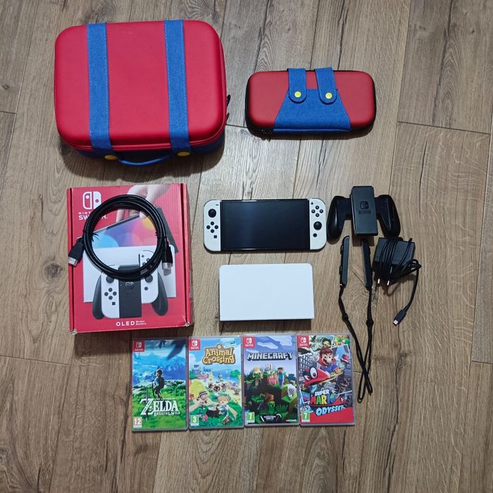 Nintendo Switch OLED zestaw 4 gry