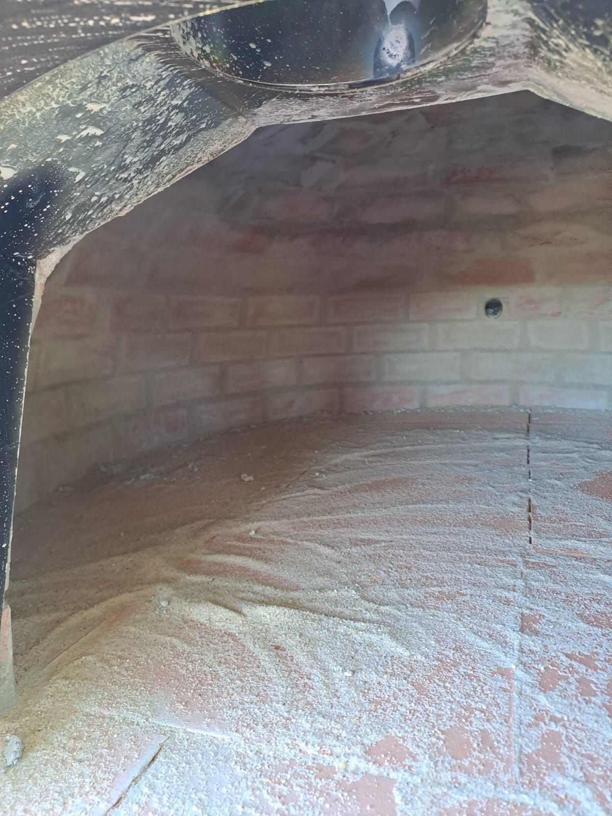Forno a lenha no atrelado