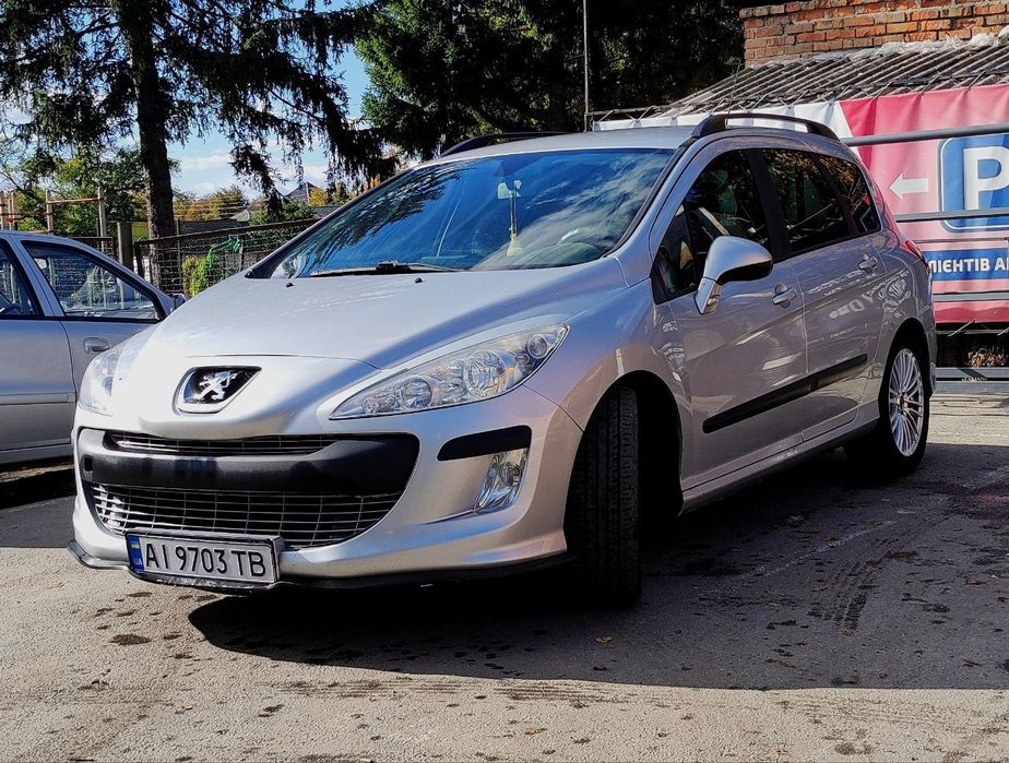 Продам Peugeot 308 SW.