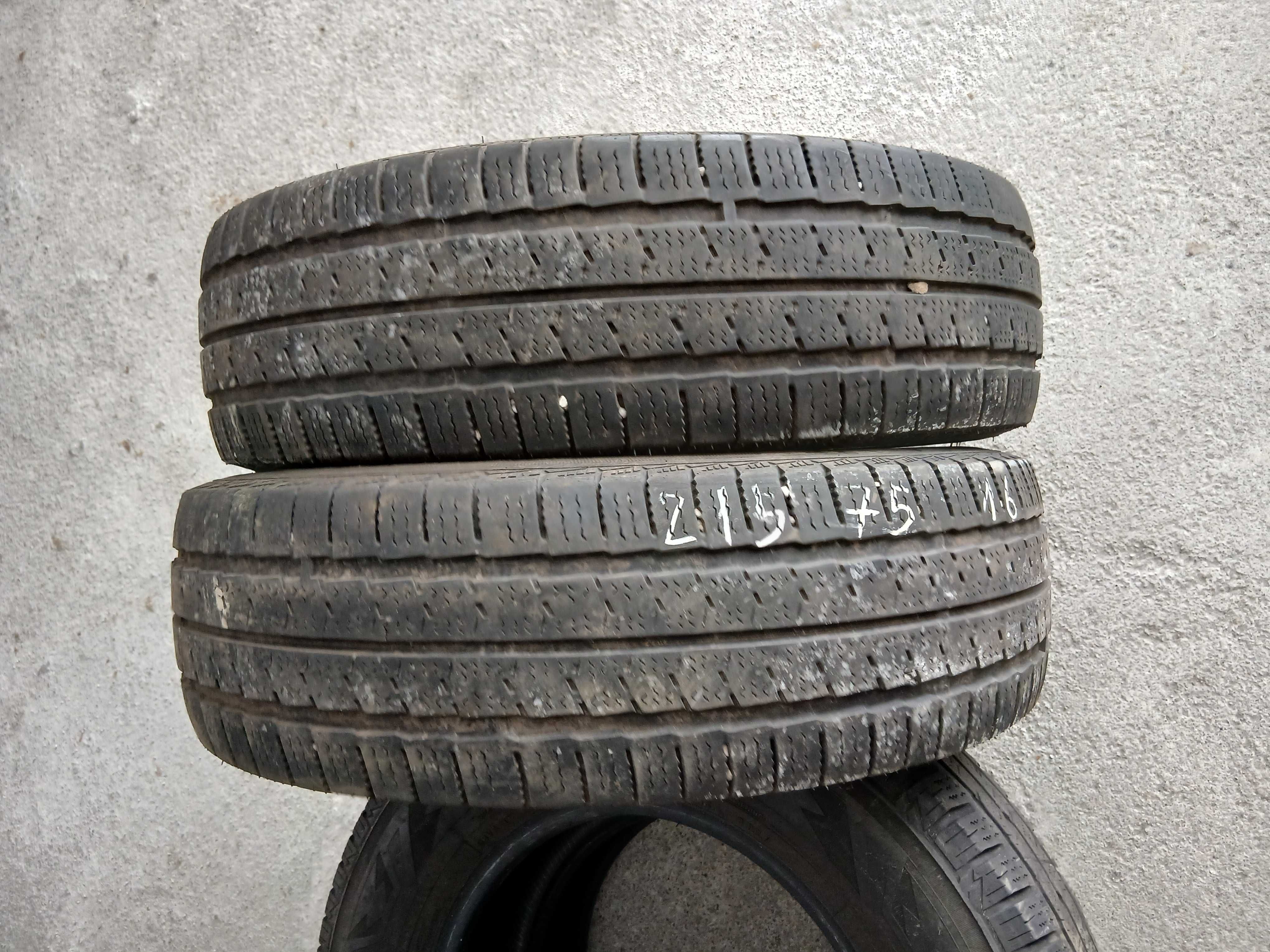 2 Pneus 215/75R16 C Nexen