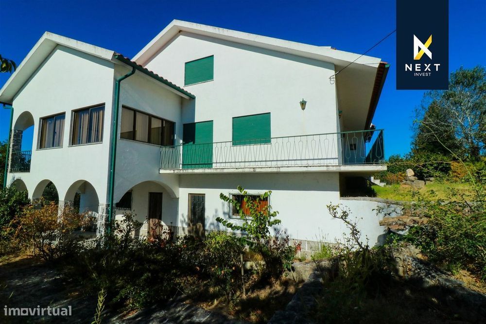 Moradia Isolada T7 em Gouveia – Um Refúgio de Tranquilidade e Charme n