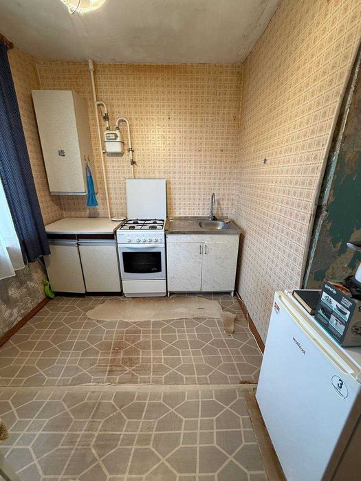 Продається затишна 1-кімнатна квартиру у ПЗР по вул Сумгаїтській.