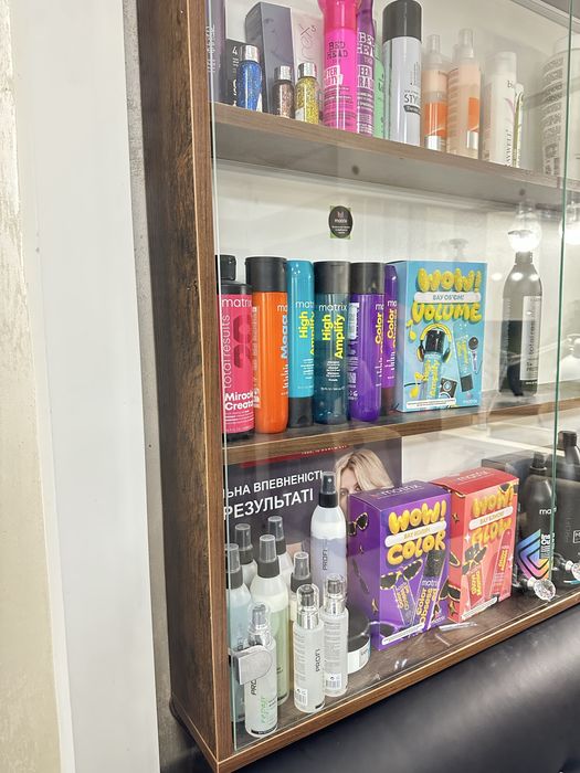 Вітрина для косметики 1.2*1.10м*0.15м