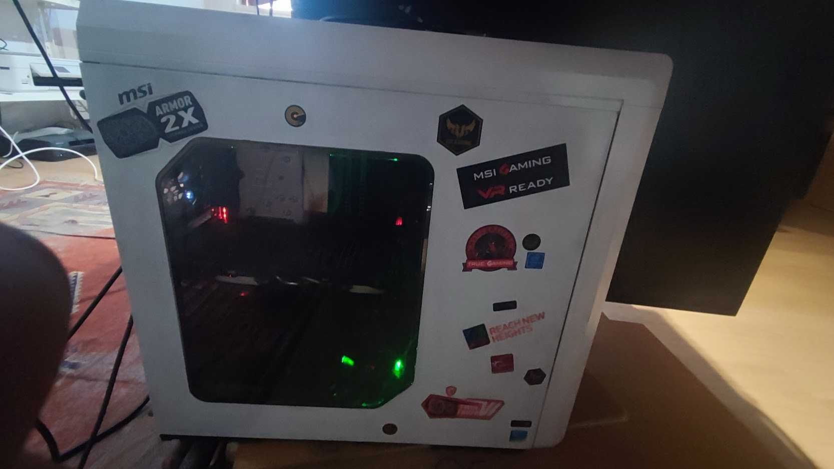 Computador torre fixo pc GAMING jogos i7 8700k GTX 1080 32 GB RAM 1TB