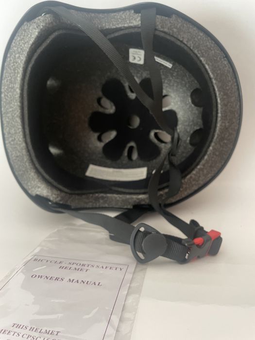 Capacete de bicicleta novo bird