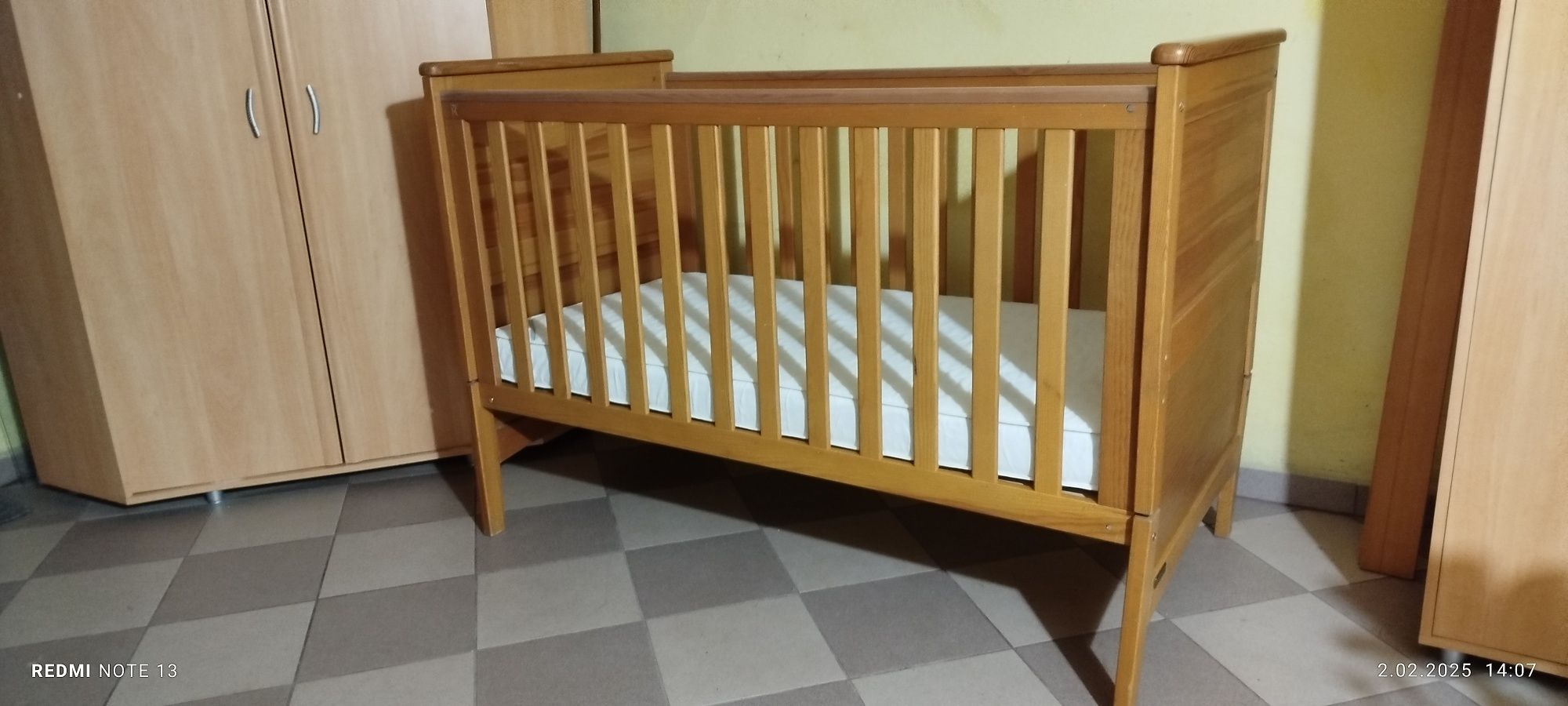 Łóżeczko dla dziecka mamas papas