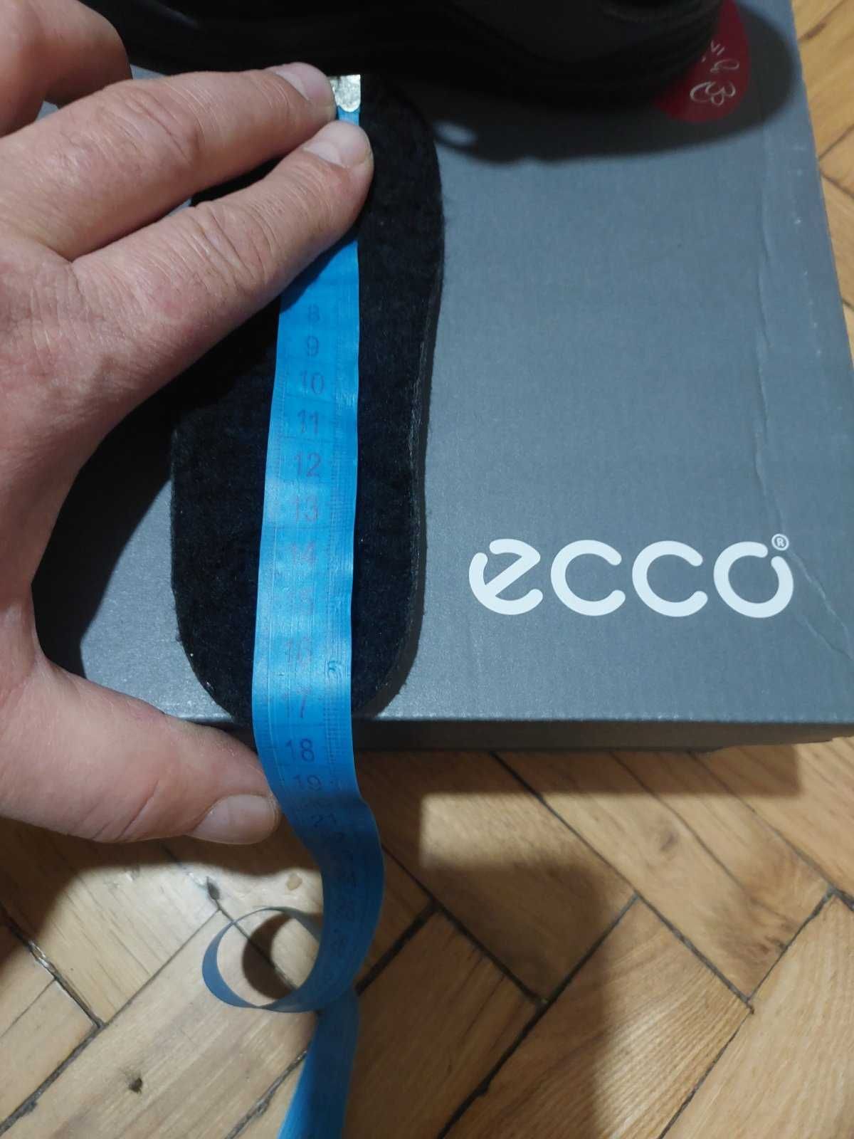 Детские ботинки ECCO размер 26