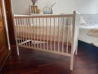 Cama de grades / Berço de grades - Zippy baby