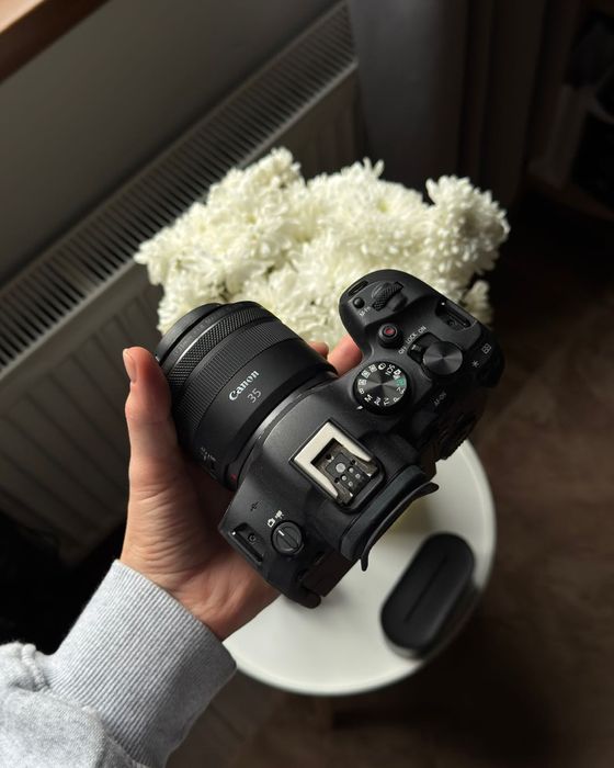 Фотоапарат Canon R6 Mark 2