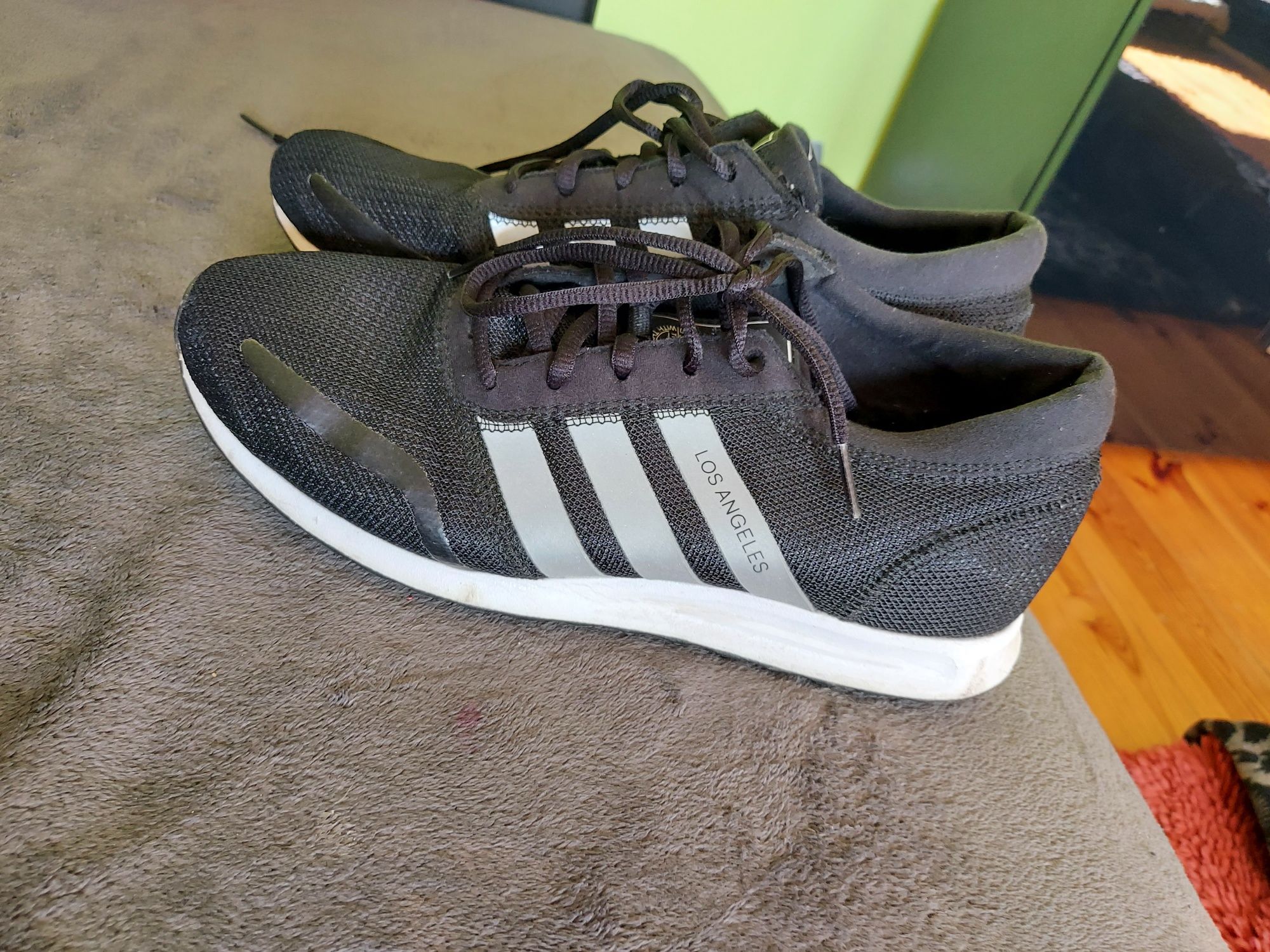 Sprzedam buty adidas meskie