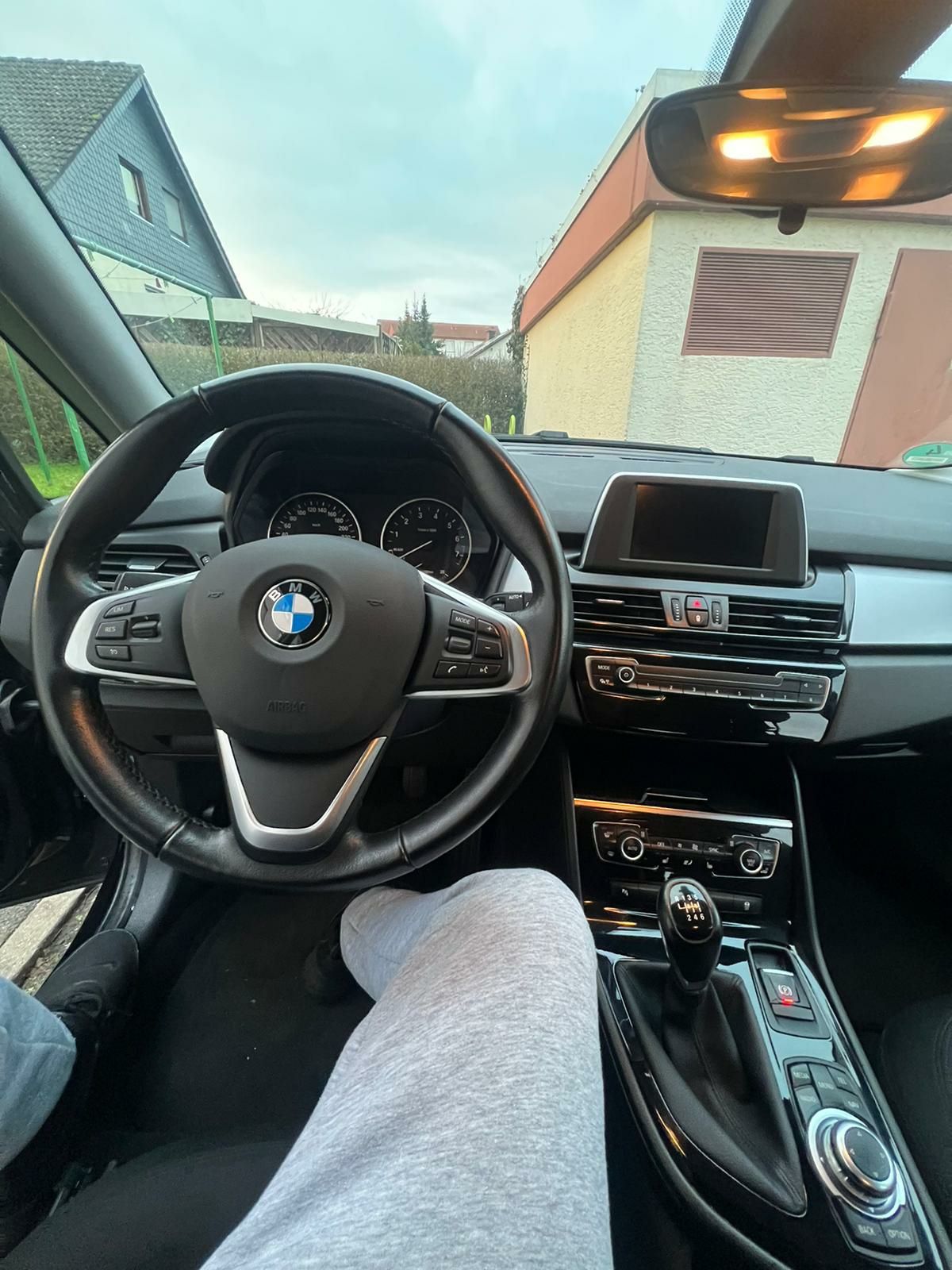 BMW 218i f45 бензин 1.5 136 л.с. 2015 рік