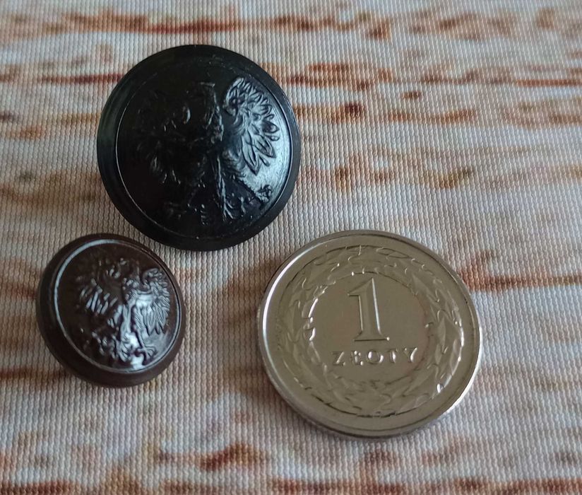 Guziki PRL - Orzeł bez korony - 2 sztuki