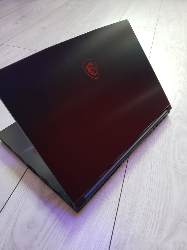 Ноутбук для ігр MSI GF65