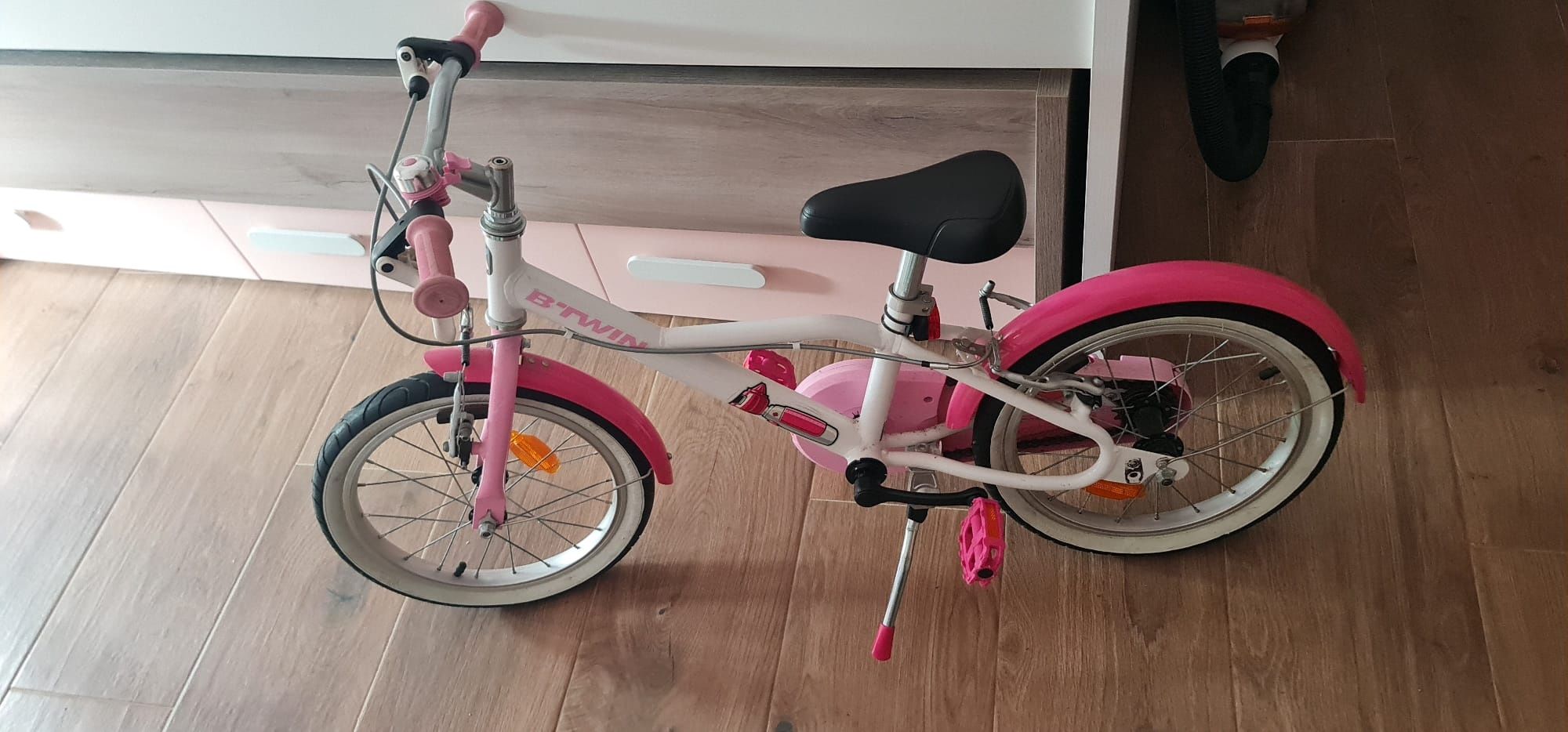 Bicicleta menina