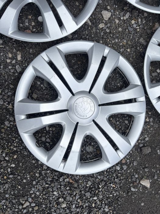 Oryginalne kołpaki 15” skoda
