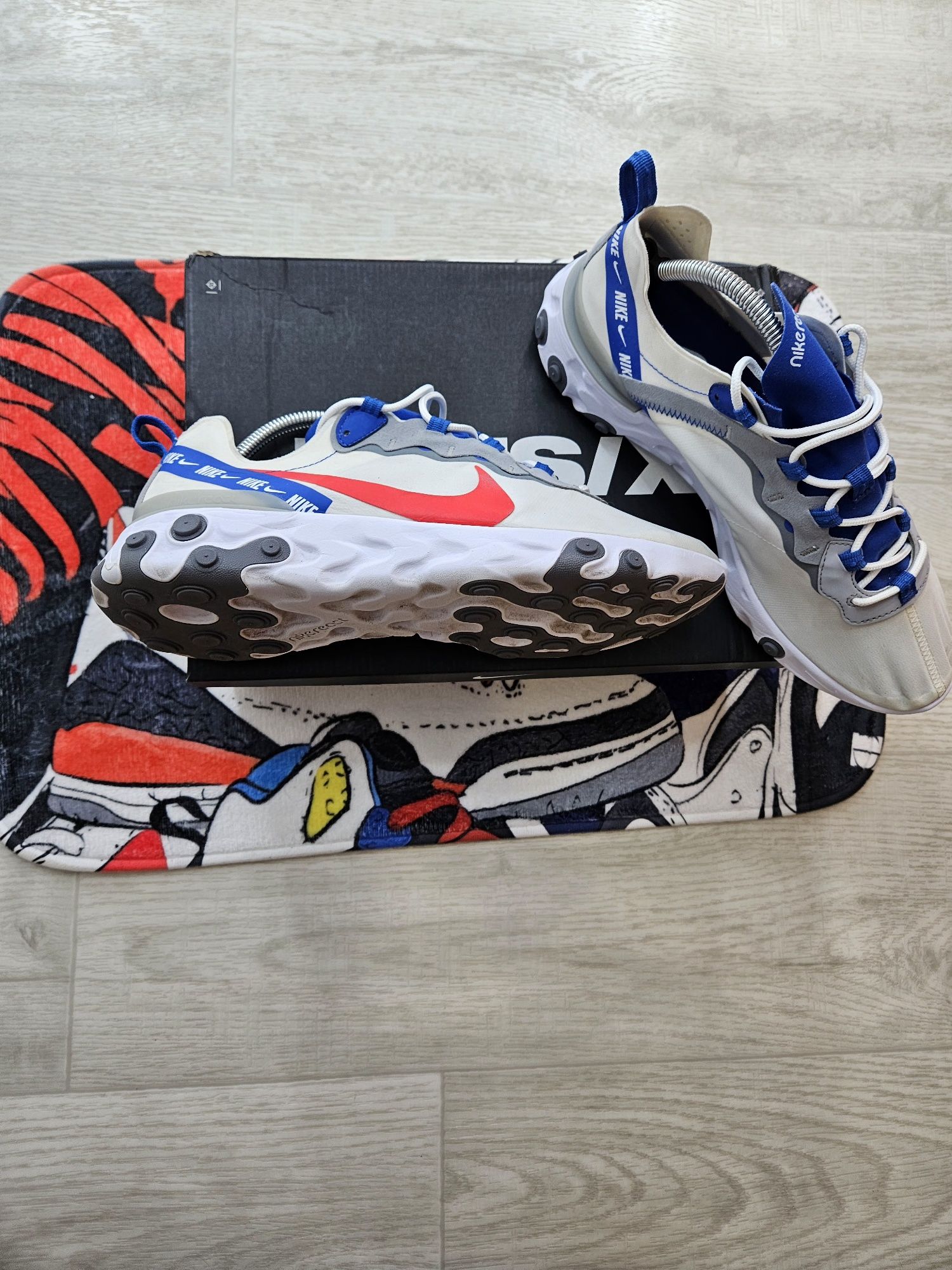 Кросівки Nike React