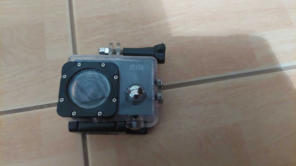 Kamera 4K ultraHD z wodoszczelnym pokrowcem