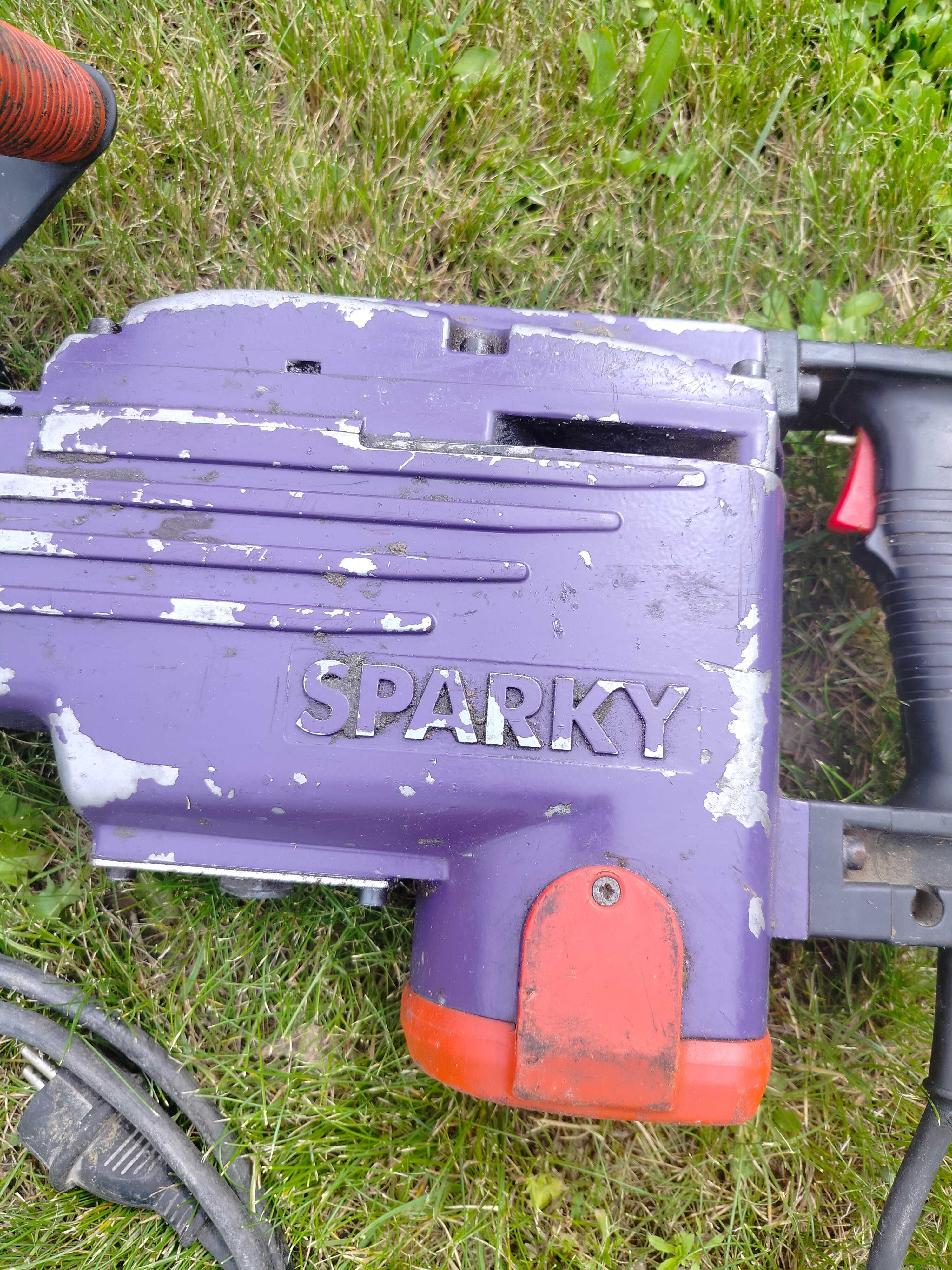 Młot wyburzeniowy udarowy  Sparky