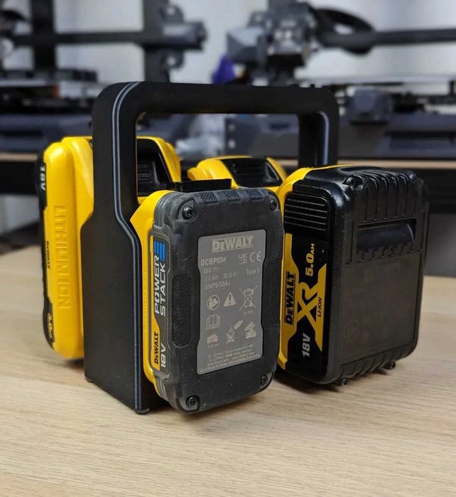 Koszyk, uchwyt na 4 Akumulatory, Baterie do narzędzi DeWALT 18V i 54V
