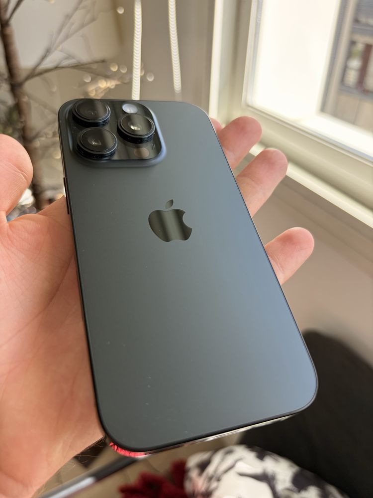 iPhone 16 Pro 256GB Preto - Como novo