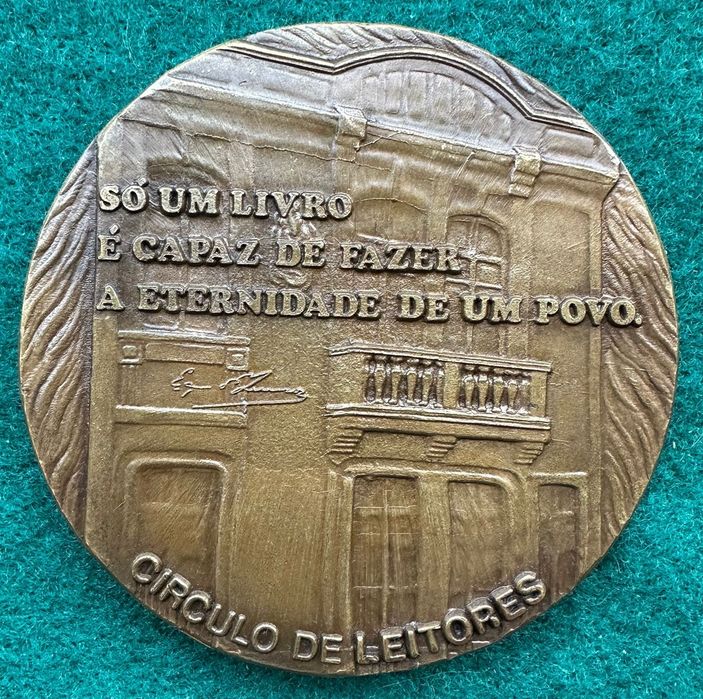 Medalha comemorativa em bronze