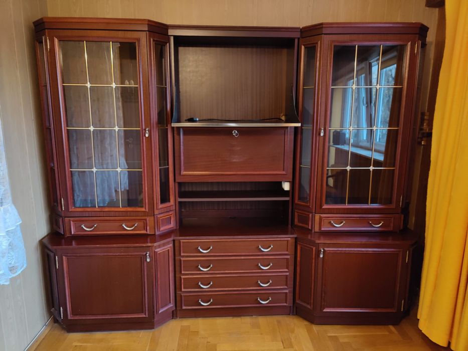 Elegancka meblościanka