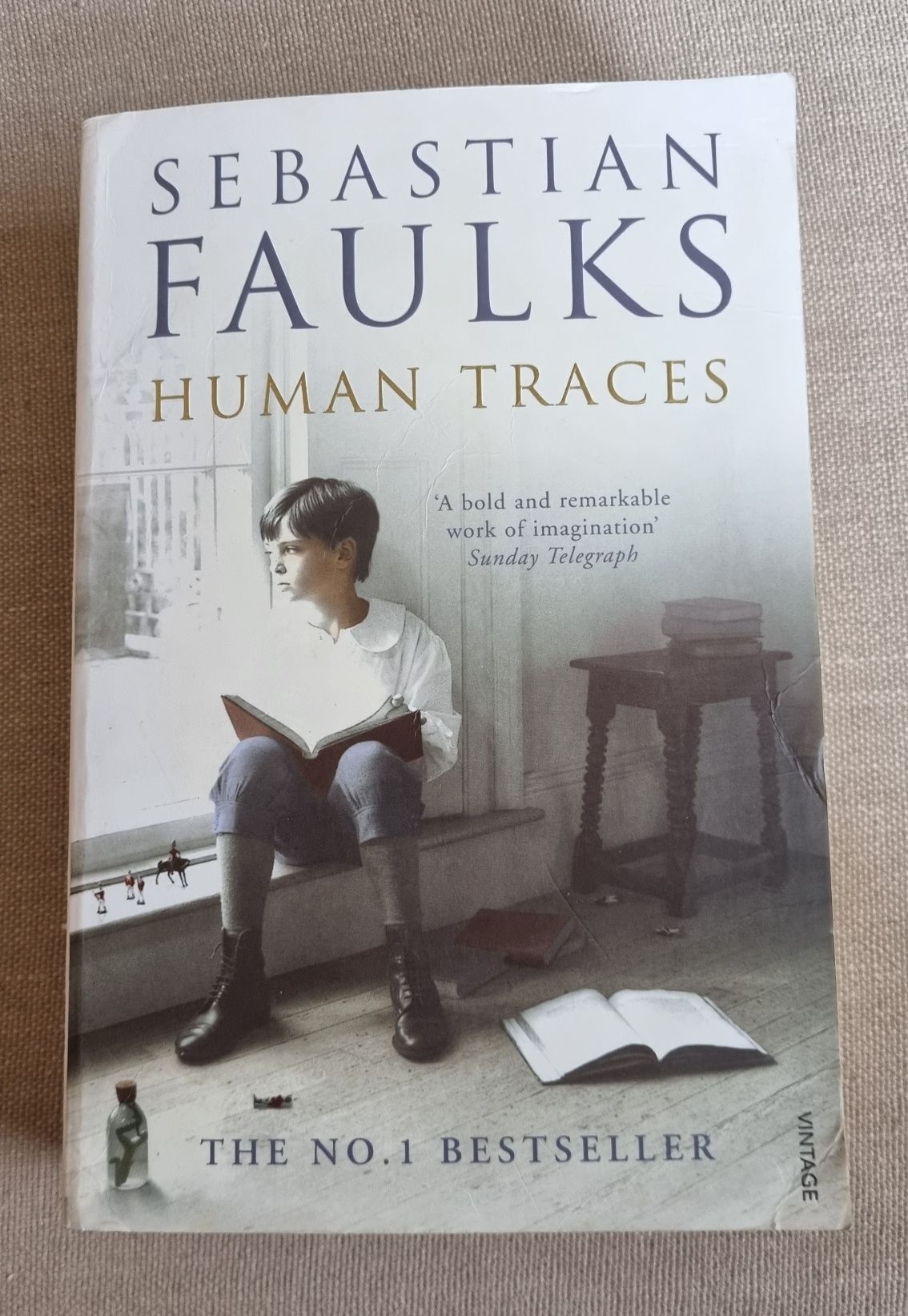 Sebastian Faulks "Human Traces", wydanie angielskie