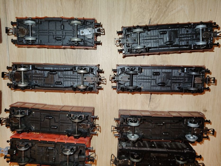 Zestaw wagonów Piko w skali H0