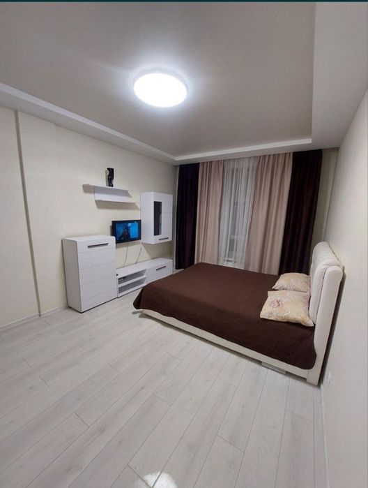 Подобово, погодинно оренда квартири по вул. К. Ольги/Наукова/В. Гарден