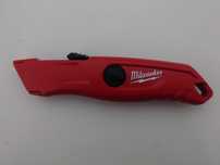 Новый строительный нож Milwaukee 48-22-1512 как 4932471360