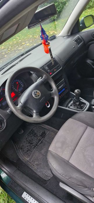 GOLF IV 1.6 benzyna 2002r
