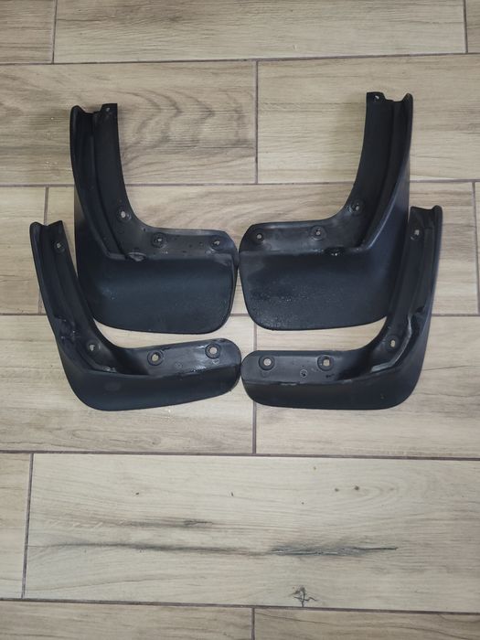 Оригінальні бризковики Made in Germany
 VW Golf 7 VII