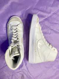 Nike blazer seminovas