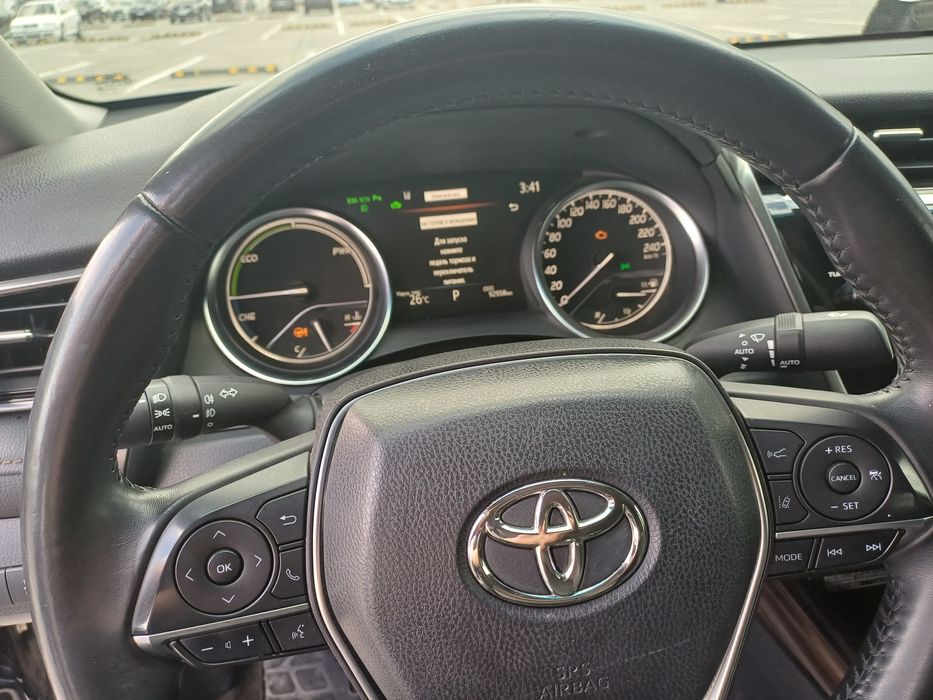 Продам Toyota Camry 2020 года