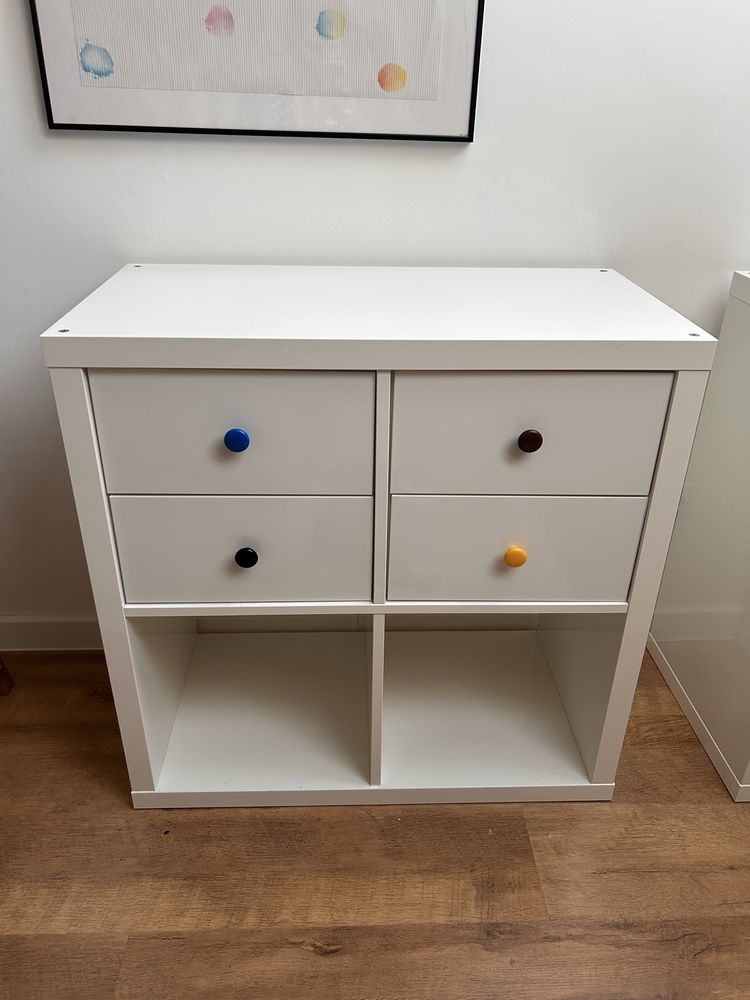 Regał Kallax Ikea z szufladami biały lakier