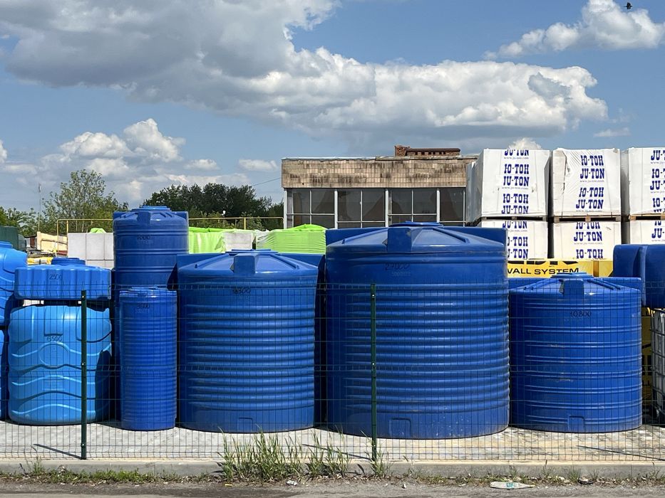 Еврокуб ёмкость 1000-5000л.Бочки канистры, насосы глубиные и дренажные