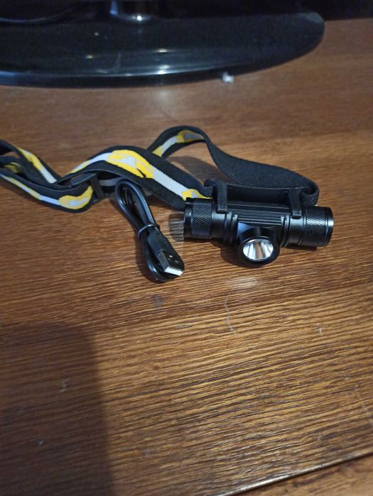 Фонарь налобный Boruit D10,D25 CREE XM-L2  USB аккумулятор 18650,Ліхта